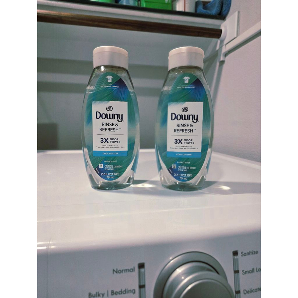 2 Pack Downy Rinse & Refresh Fabric Rinse in Cool Cotton scent.